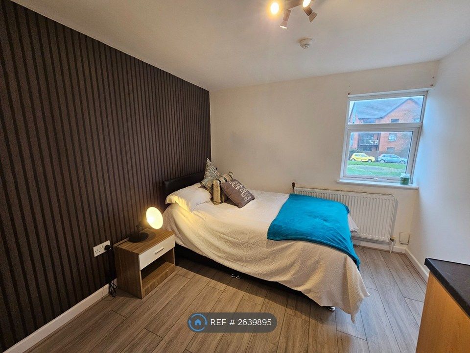 Property photo 2 of 5