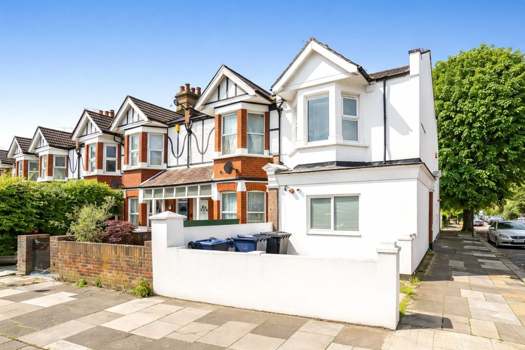 Property photo 1 of 6