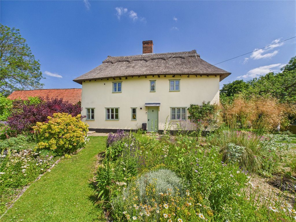 Property photo 1 of 30 Picture No. 03