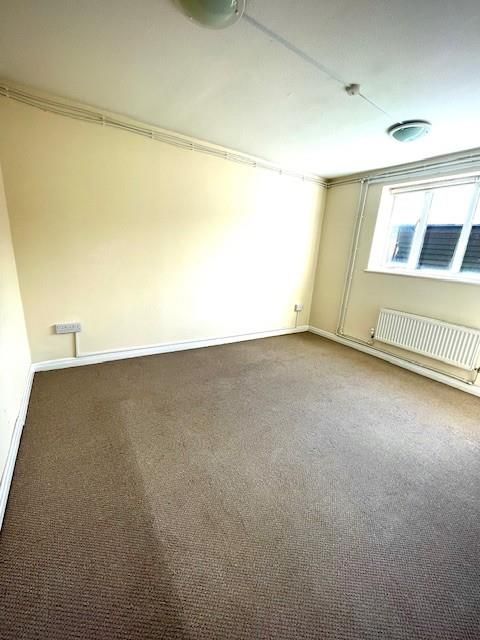 Property photo 3 of 9 Bedroom 1