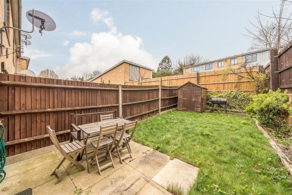 Property photo 2 of 9