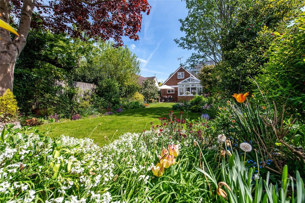 Property photo 2 of 35 Picture No. 37