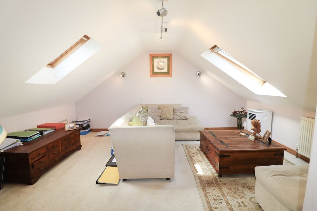 Additional image 6 of 2 bed maisonette for sale17B King Street, Castle Douglas DG7