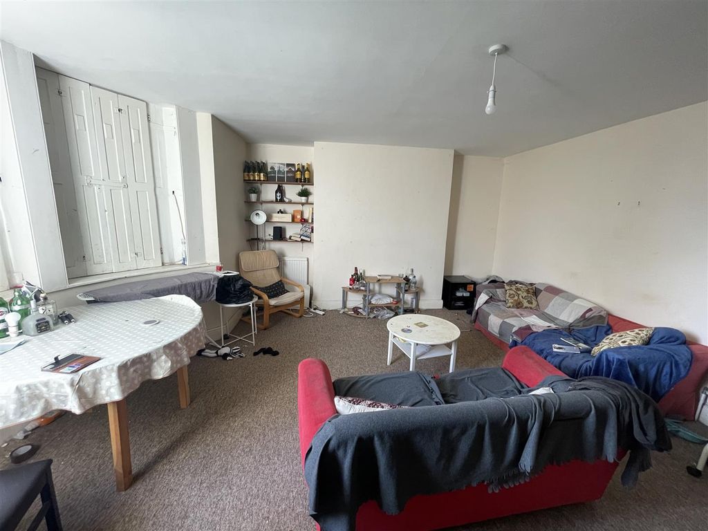 Property photo 2 of 11 Img_5938.Jpg