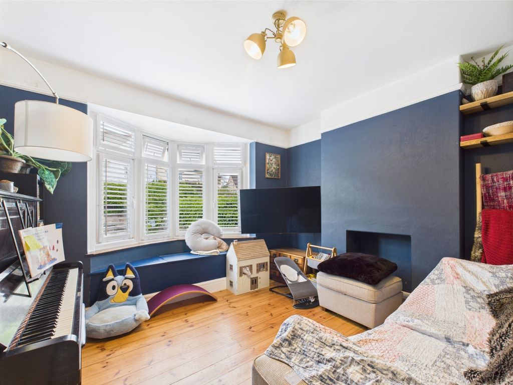 Property photo 2 of 14 Picture No. 04