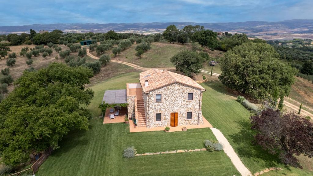 Property photo 3 of 40