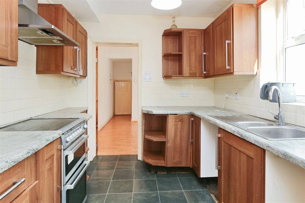 Property photo 2 of 22 Rt_Wt_Bxh_T_Job186_Heathfield_24_01092026175918_4.