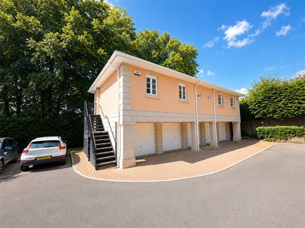 Property photo 1 of 7 Picture No. 18