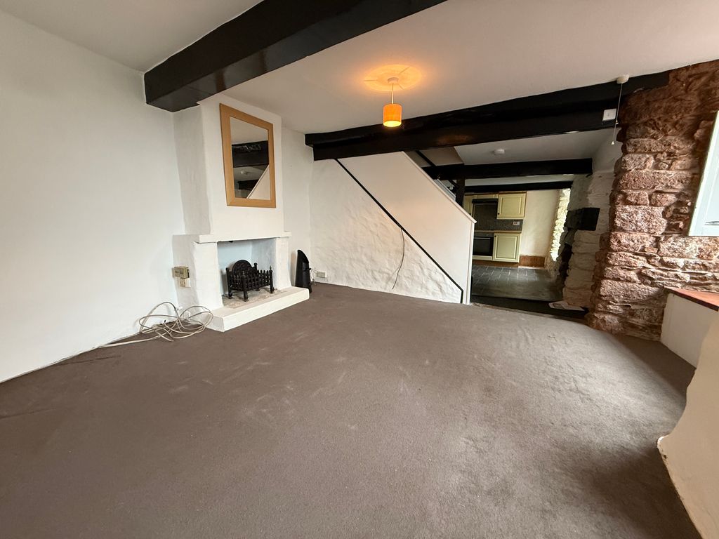 Property photo 2 of 26