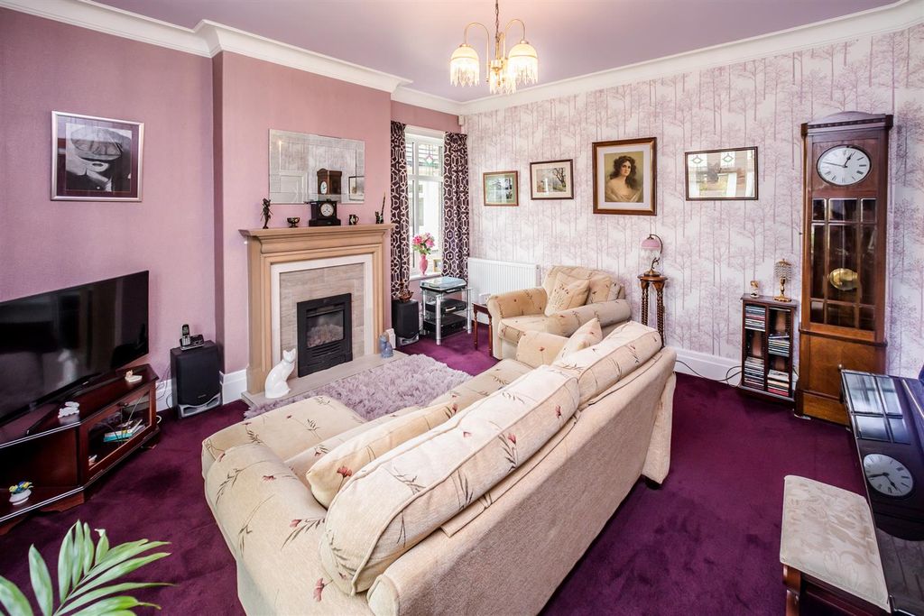 Property photo 3 of 28 30Bahudds-110821-2.Jpg
