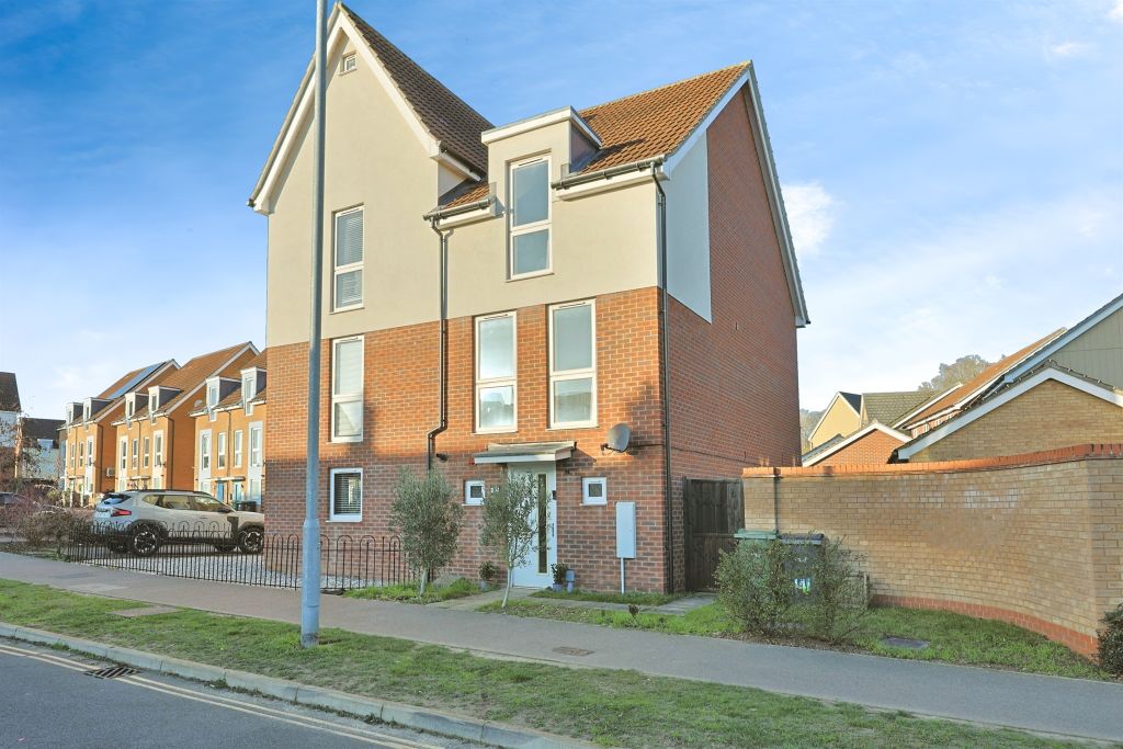 Property photo 1 of 20