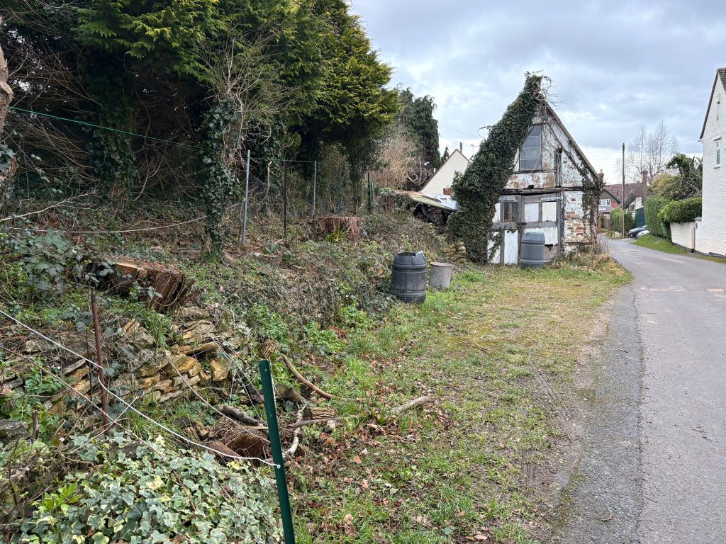 Property photo 2 of 5