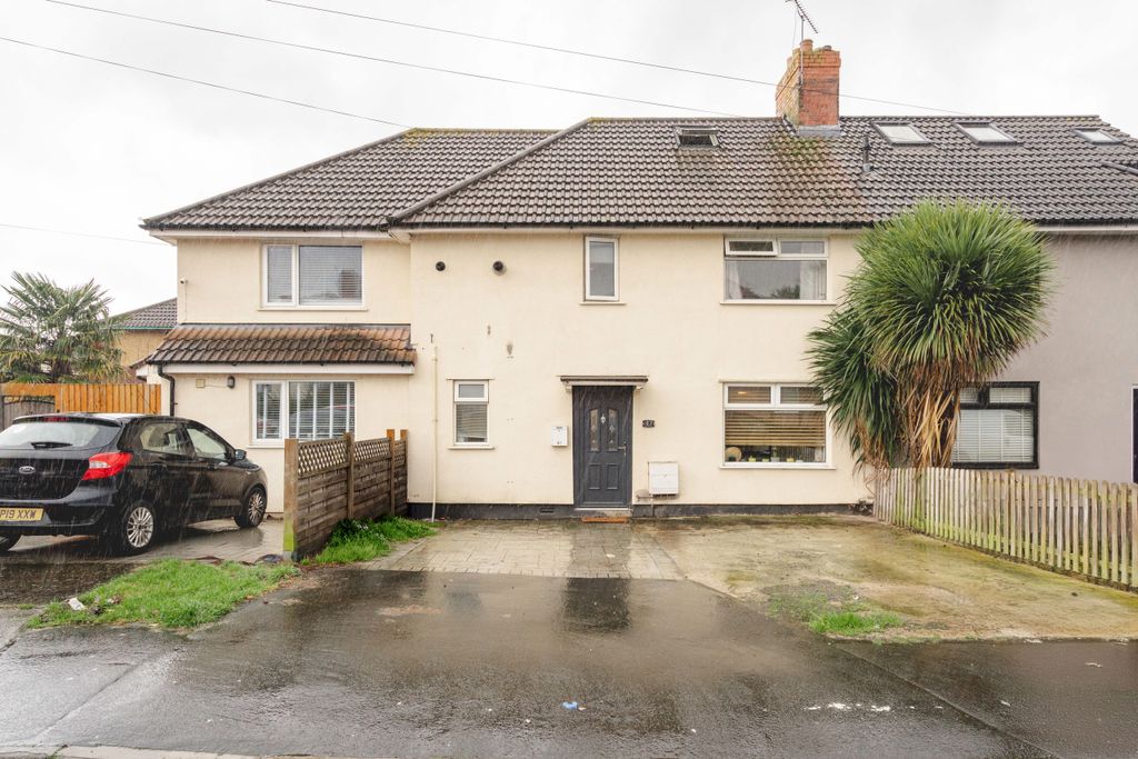 Property photo 2 of 23 24