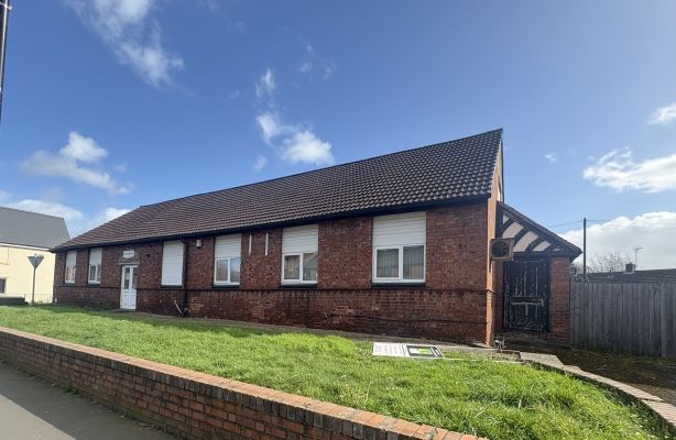 Property photo 1 of 7