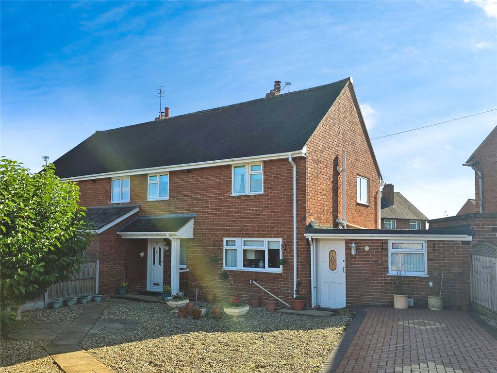 Property photo 1 of 18 Description