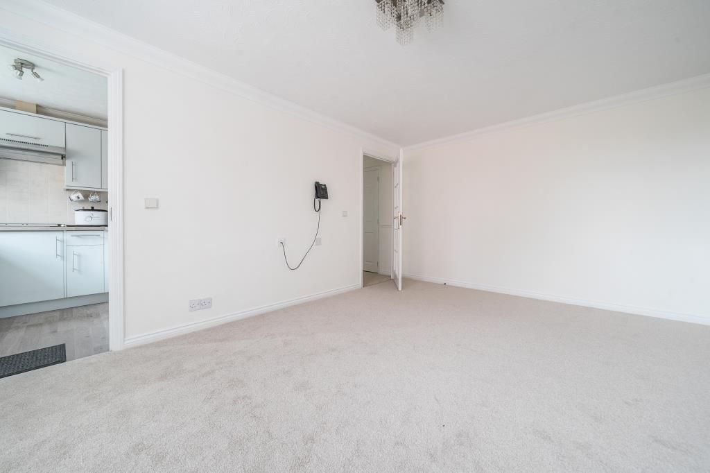 Additional image 7 of 1 bed flat for saleLightwater, Surrey GU18
