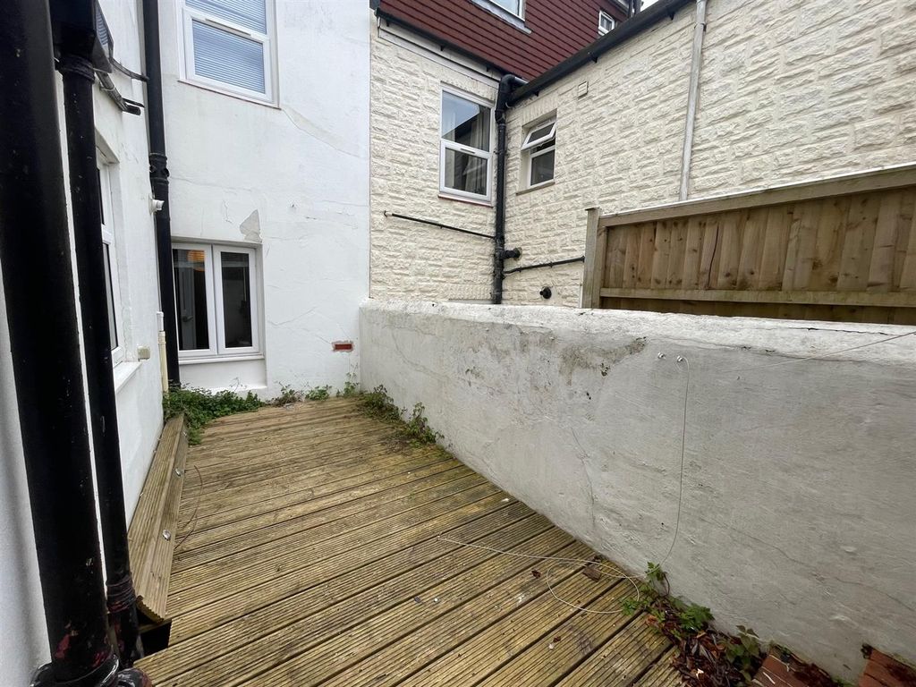 Property photo 3 of 9 Img_2218.Jpeg