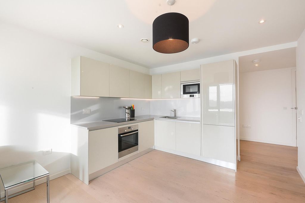 Property photo 2 of 3 Kitchen.Png