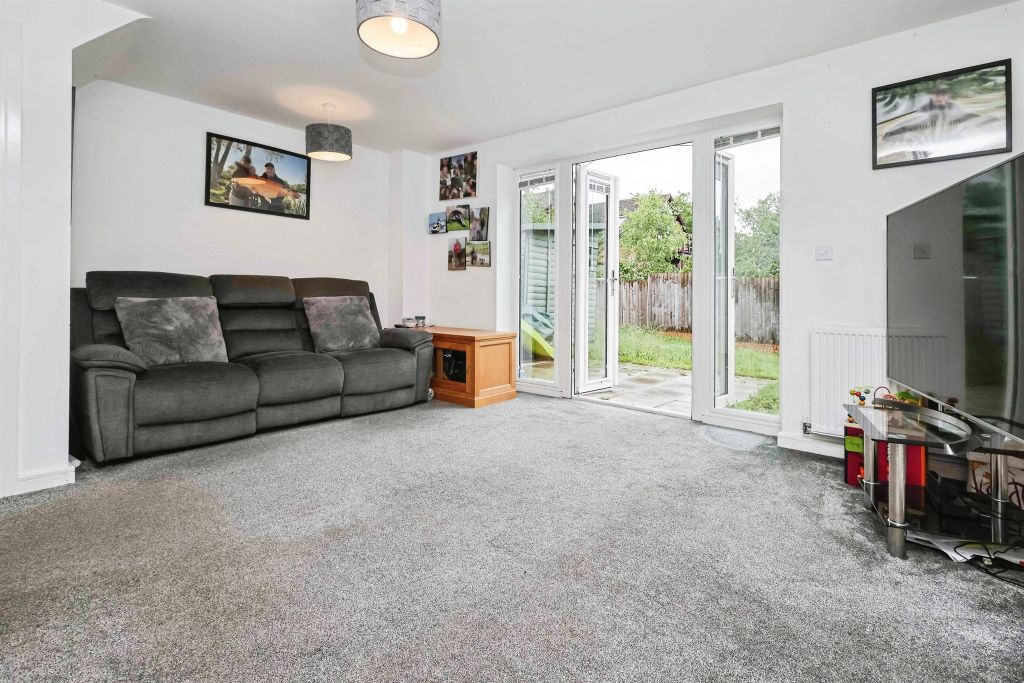 Property photo 3 of 21