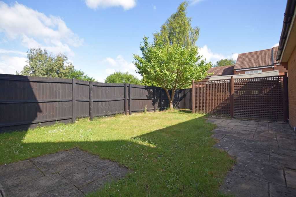 Property photo 3 of 12