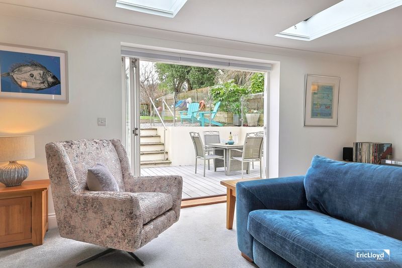 Property photo 3 of 22 Photo 26