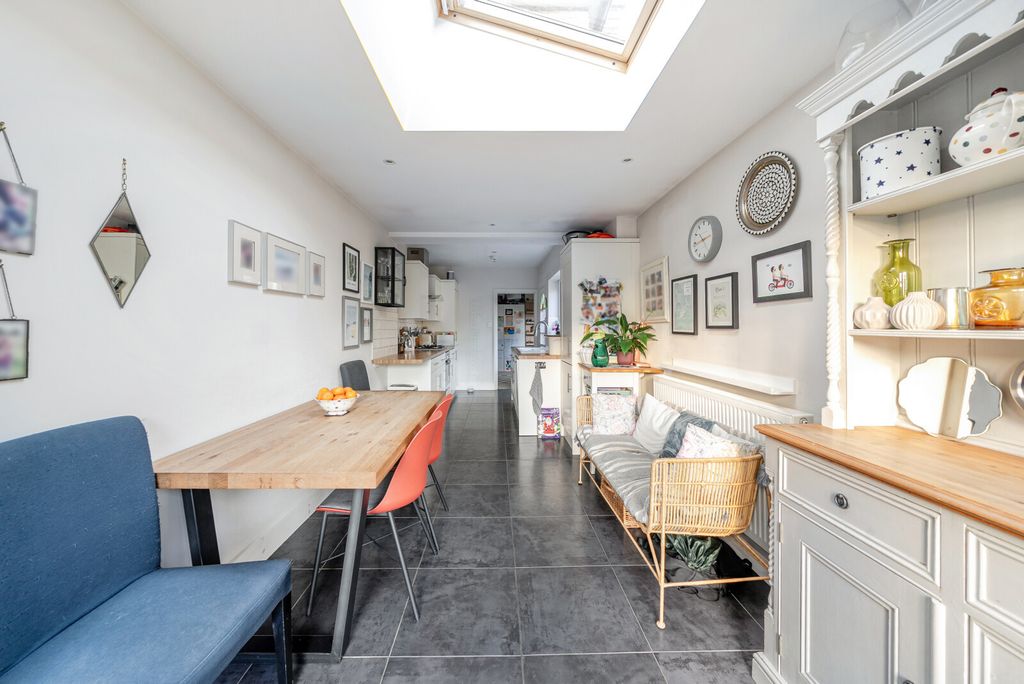 Property photo 3 of 20 1386098-15-6929Be...