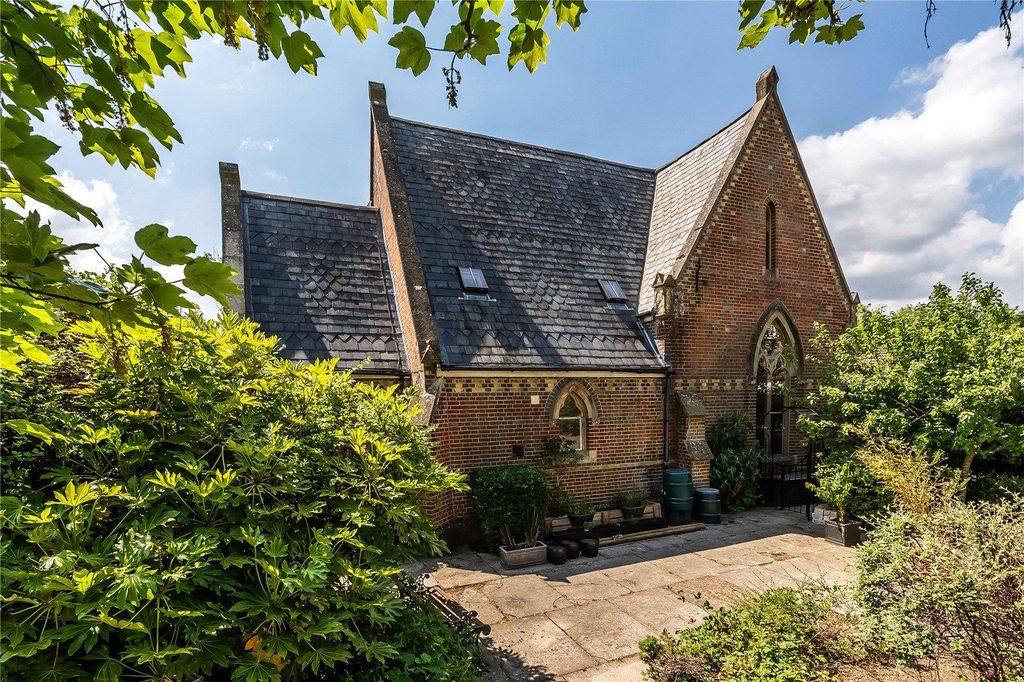 Property photo 1 of 21 The Old Chapel