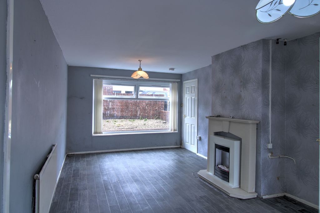 Property photo 3 of 18 Img_5057_8_9Interior3