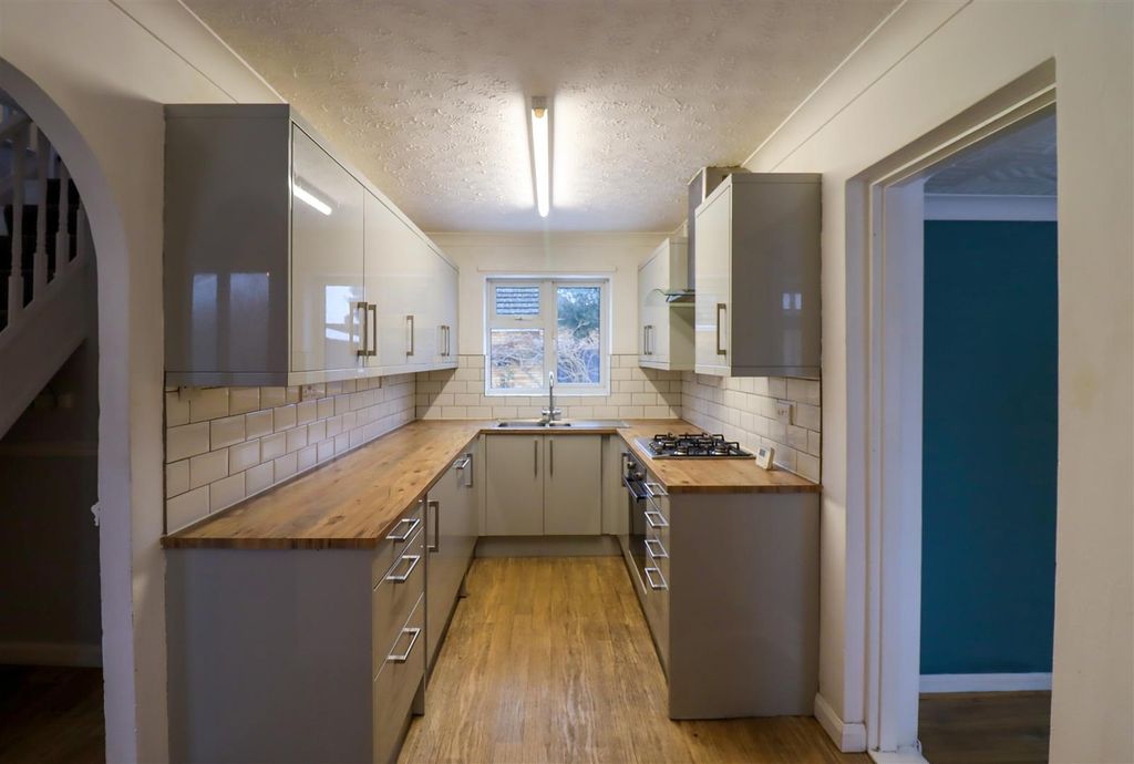 Property photo 3 of 11 Img_5625.Jpg