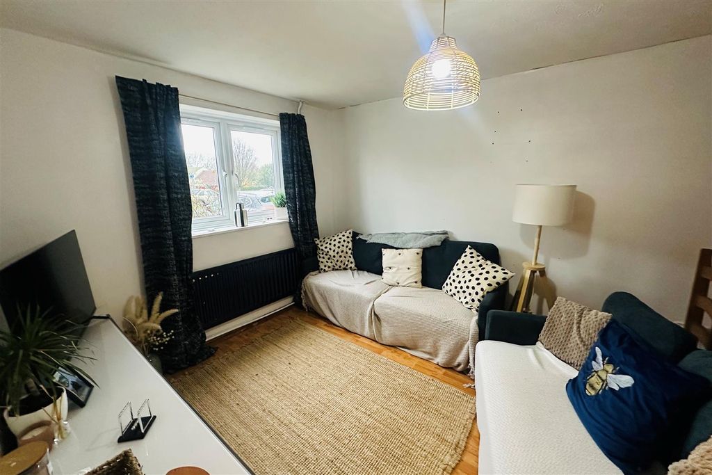 Property photo 3 of 15 3.Jpg