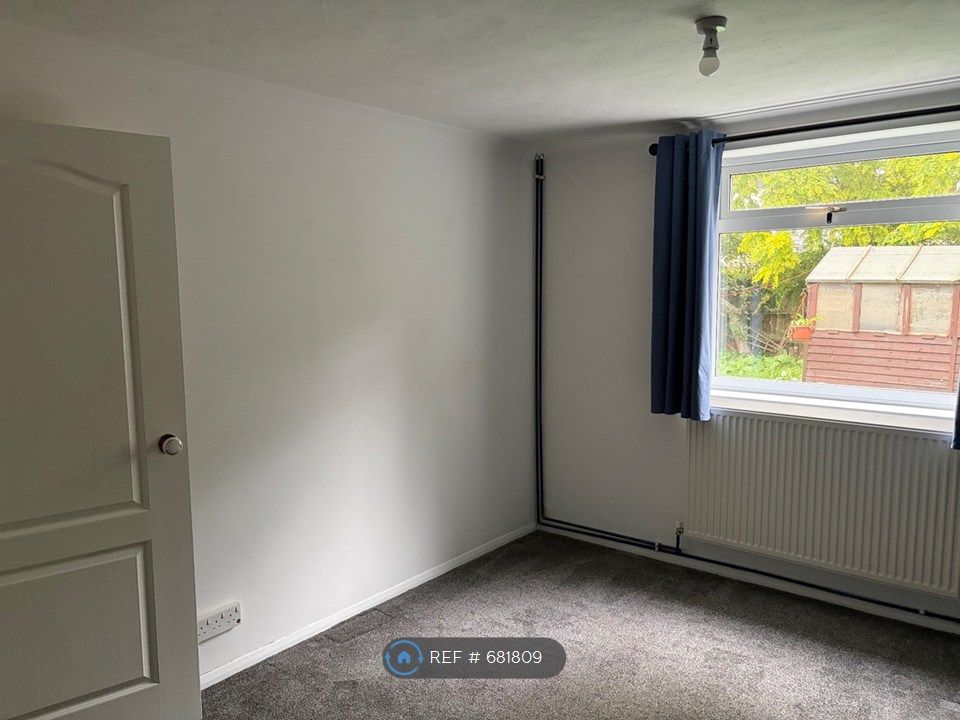 Property photo 3 of 10 Rear Bedroom