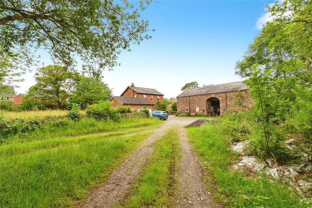 Property photo 1 of 25 External View