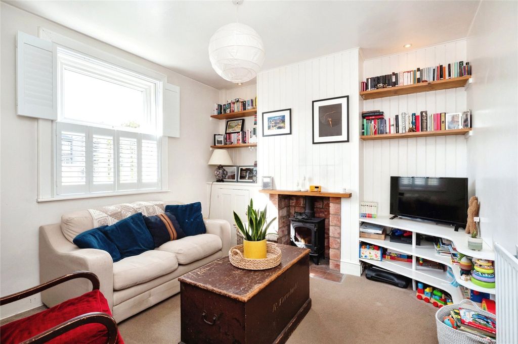 Property photo 2 of 17 Picture No. 03