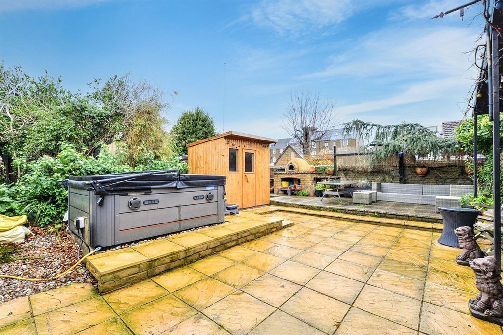 Additional image 20 of 5 bed semi-detached house for saleDover Road, Walmer, Deal CT14