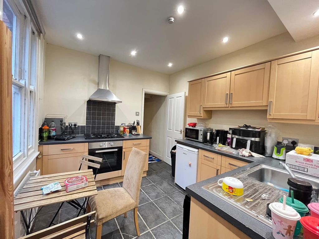 Property photo 3 of 18 Whatsapp Image 2024-12-11 At 14.13.33 (6)