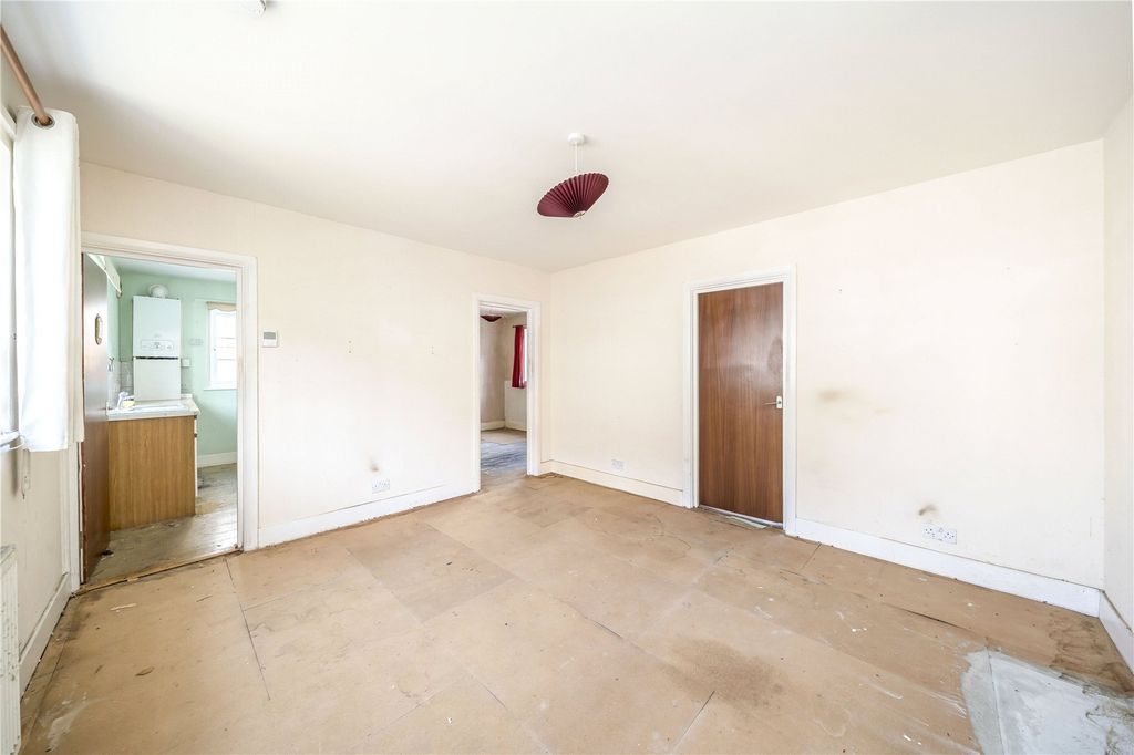 Property photo 2 of 8 Picture No. 04