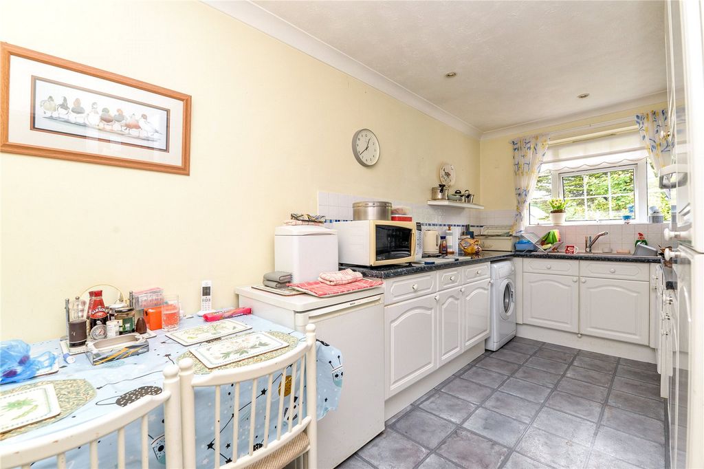 Property photo 3 of 15 Picture No. 29