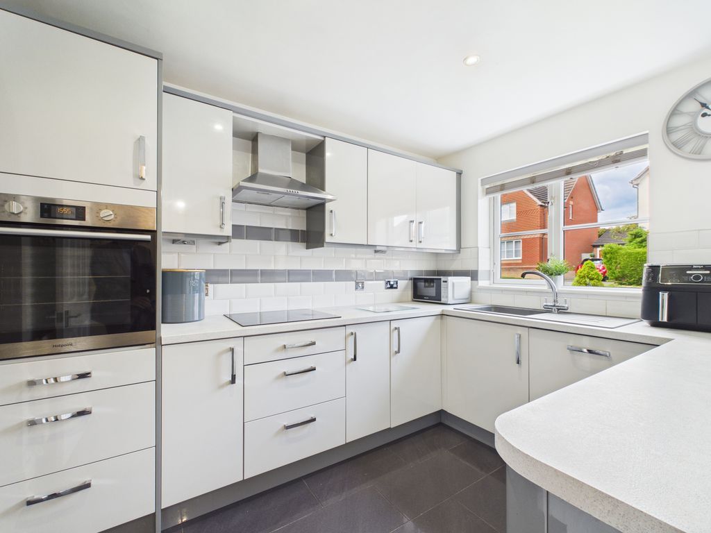 Property photo 2 of 15 Photo 1