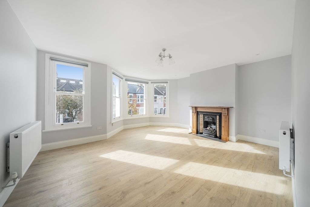 Property photo 2 of 7 1192687 (2)