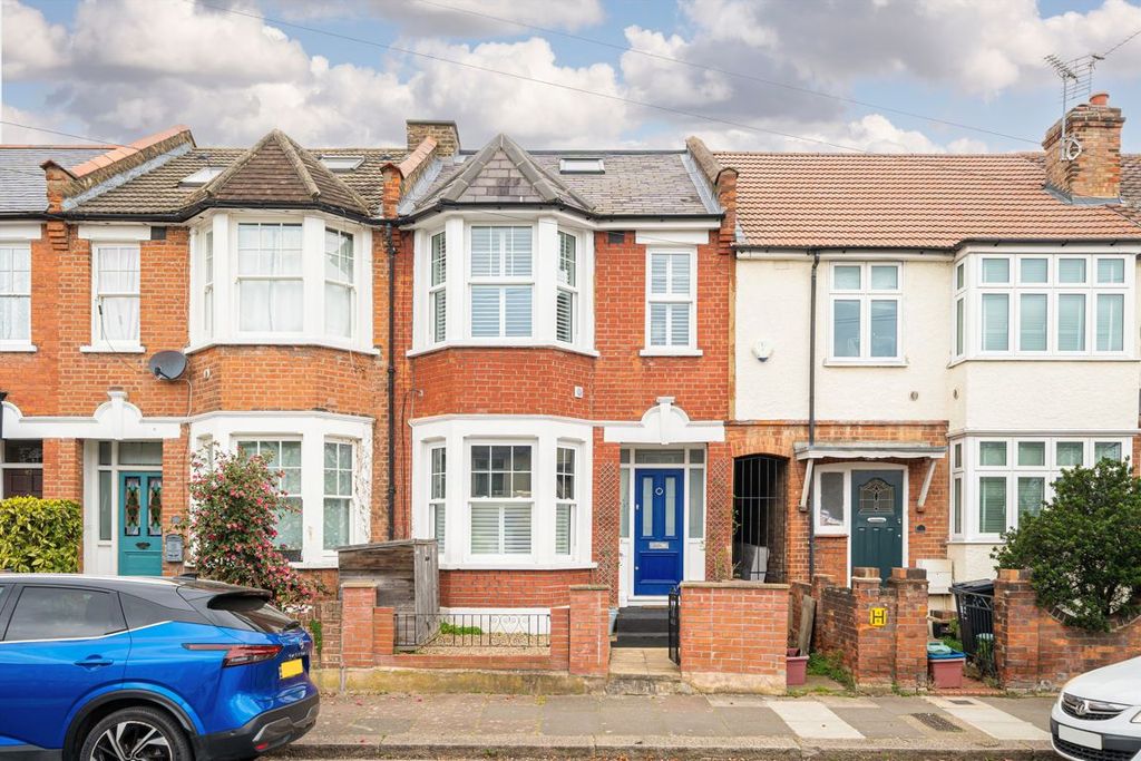 Property photo 1 of 8