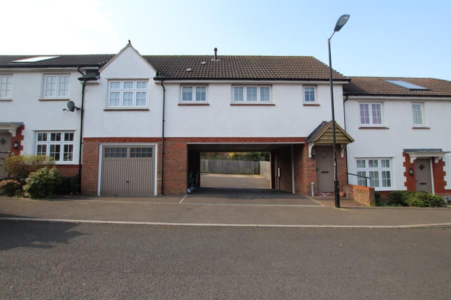 Property photo 1 of 8
