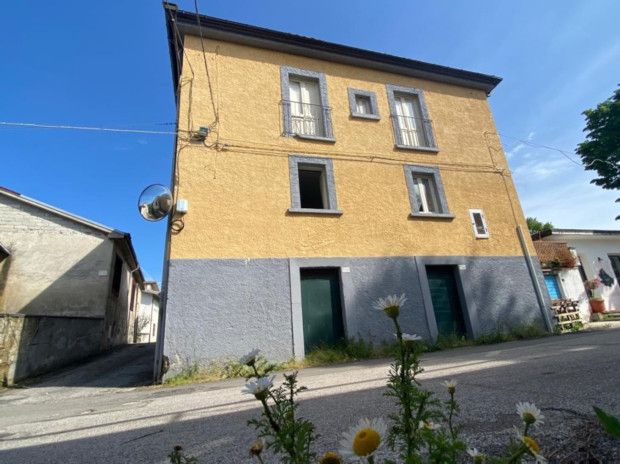 Property photo 3 of 19