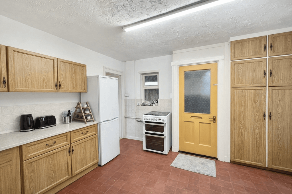 Property photo 3 of 13 Gallery