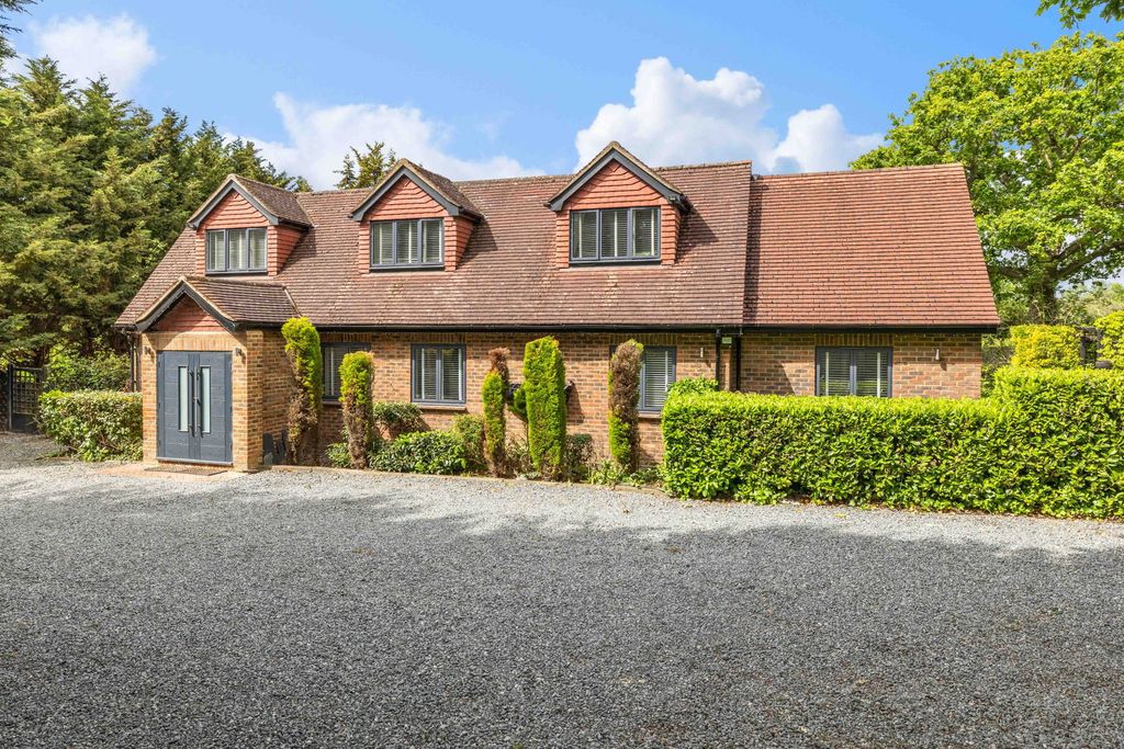 Property photo 1 of 47