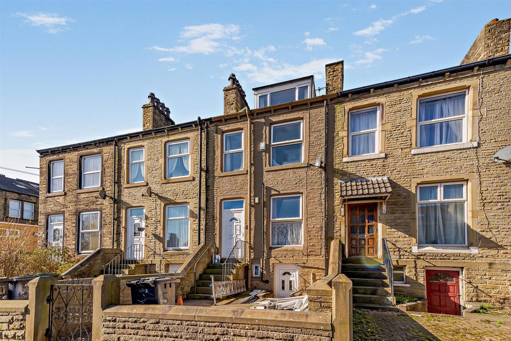 Property photo 1 of 10 8683202-Exterior06-800.Jpg