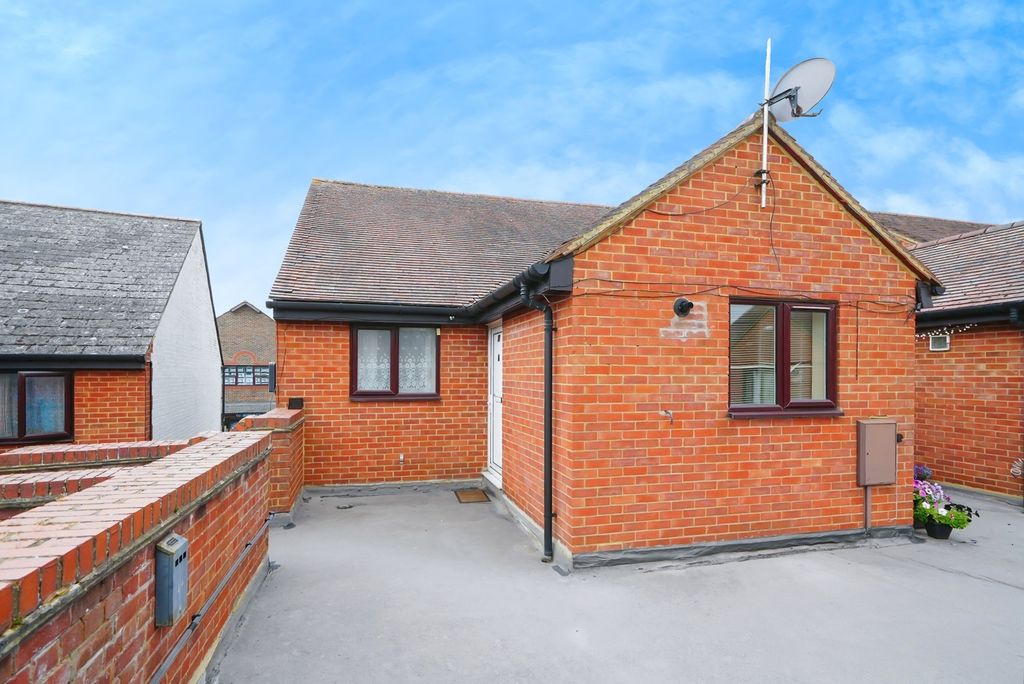 Property photo 1 of 17 Photo