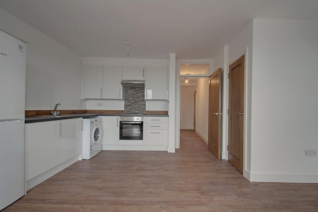 Property photo 2 of 8 Dpp_0006.Jpg