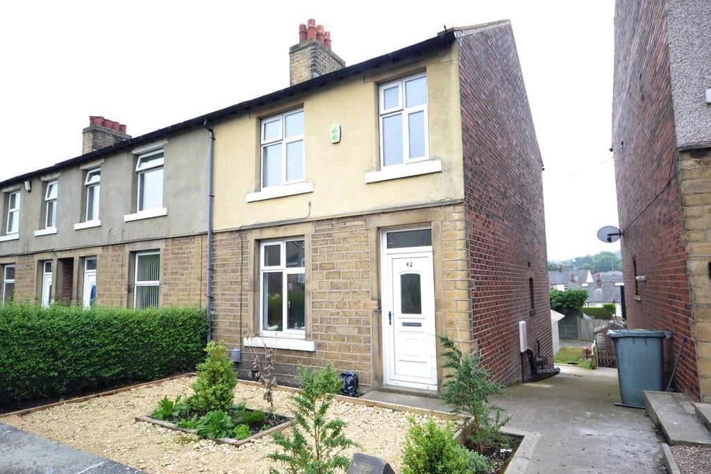 Property photo 1 of 11