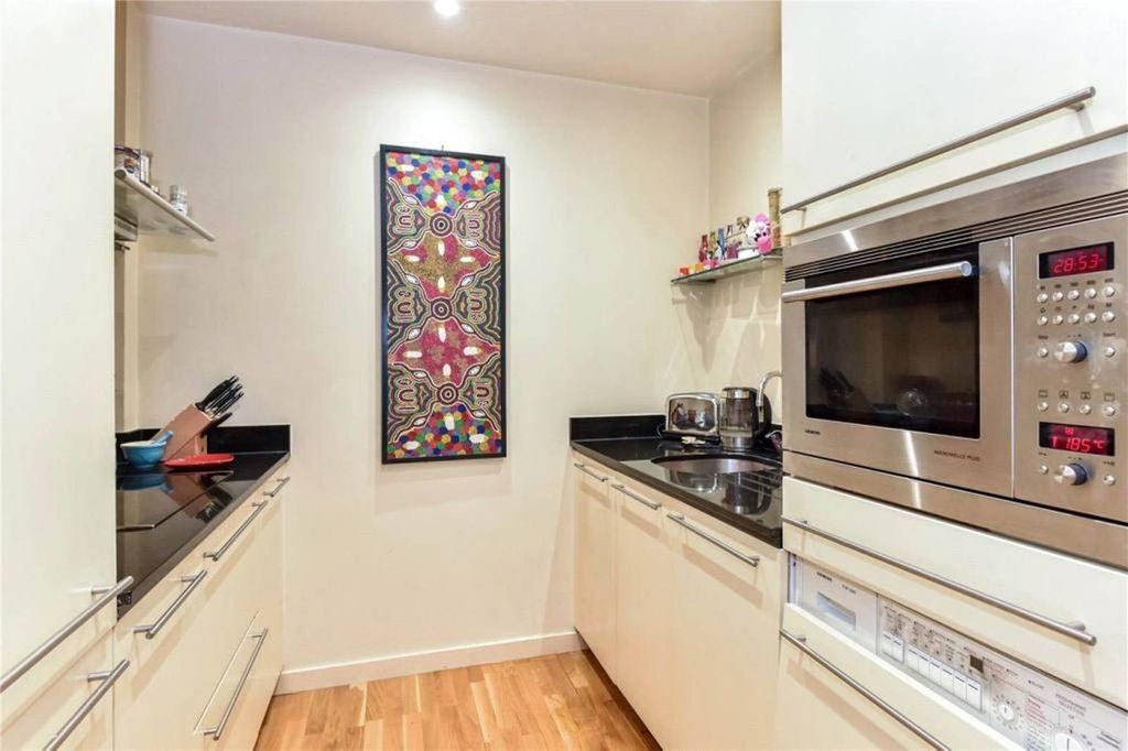 Property photo 3 of 7