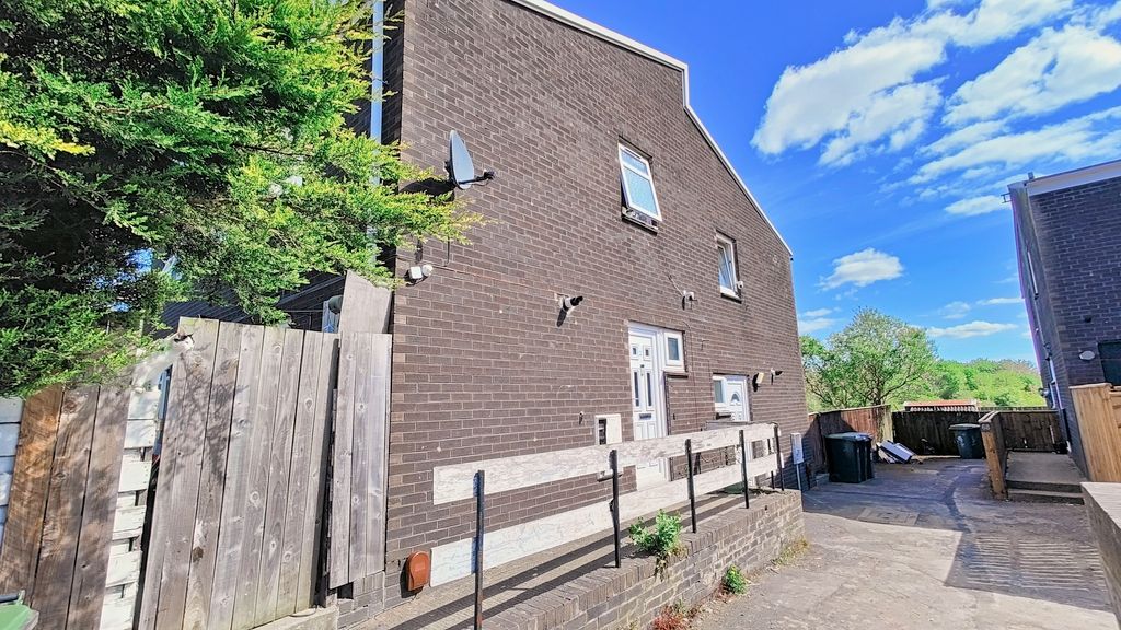 Property photo 1 of 26